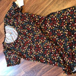 LuLaRoe XS Perfect T